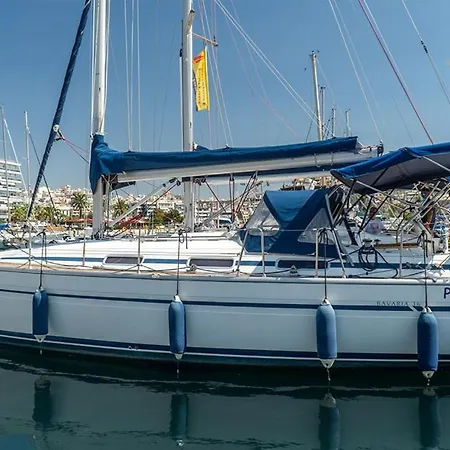 Yacht Pipit Båthotell Kavala