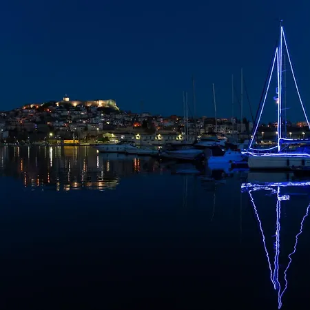 ספינת מלון Yacht Pipit