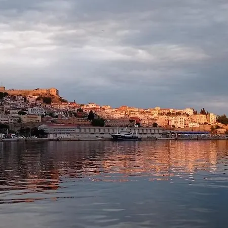 Πλωτό κατάλυμα Yacht Pipit - Unique In Marina Of Καβάλα