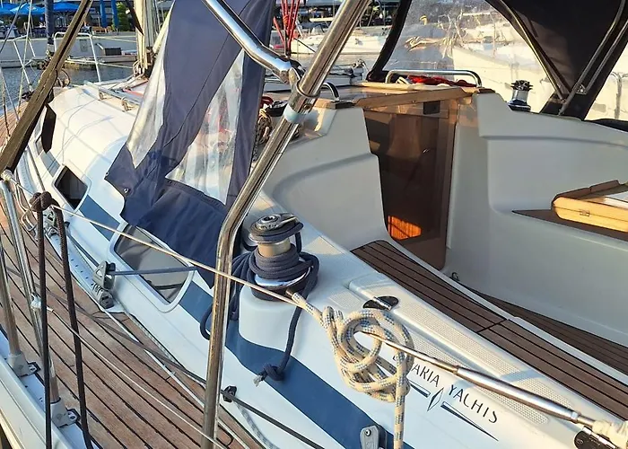 Yacht Pipit
