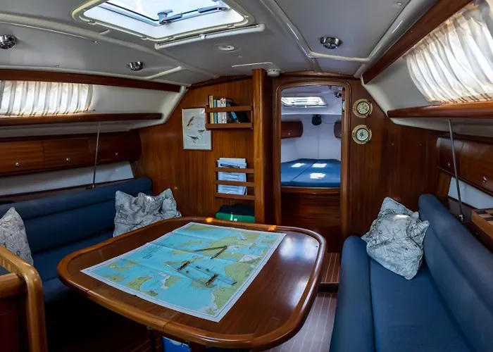 Hotel na wodzie Yacht Pipit