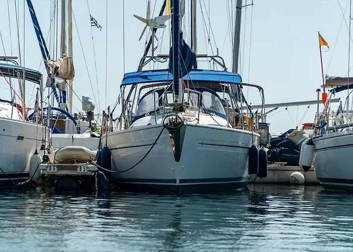Yacht Pipit * Kawala